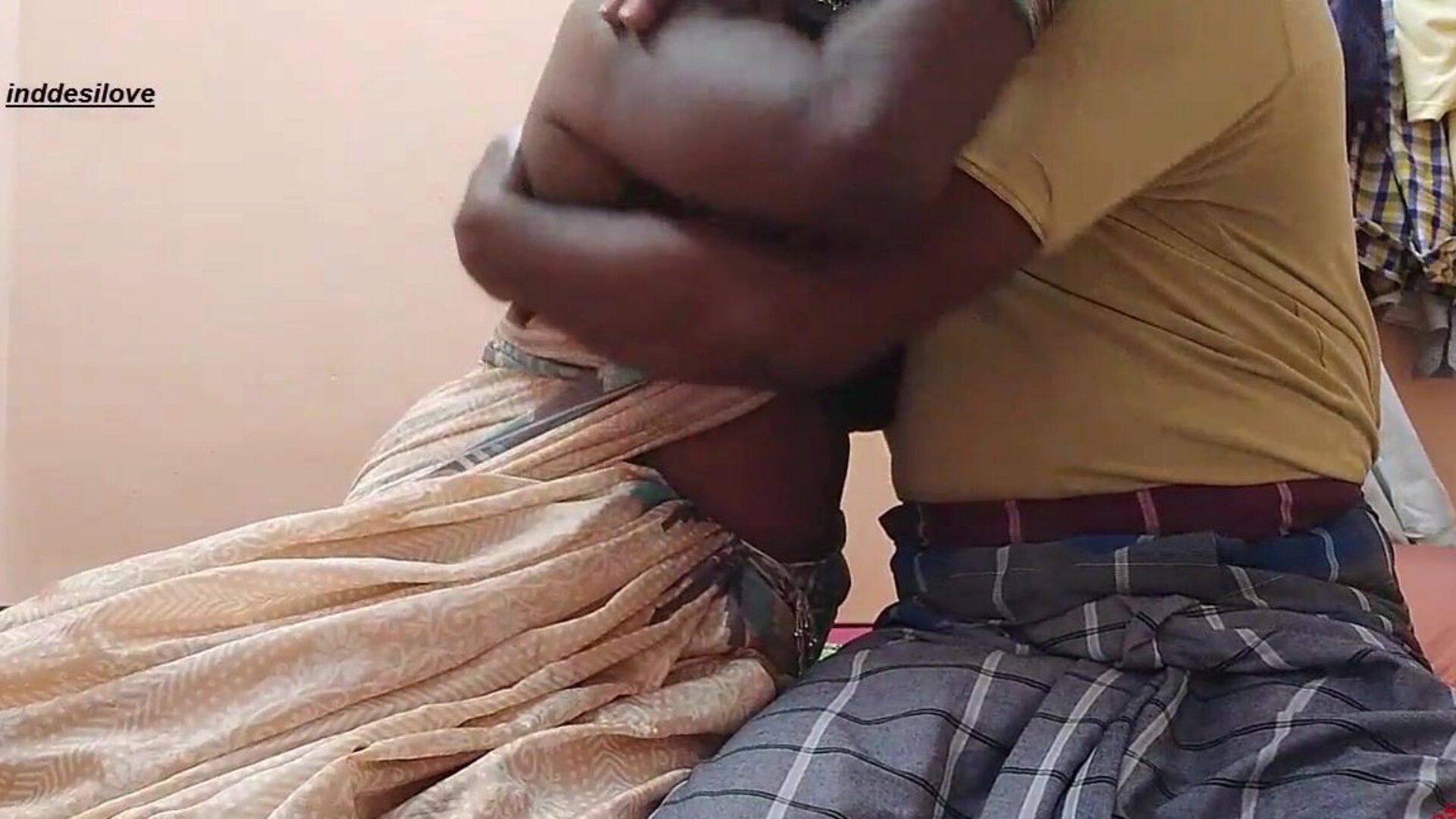 होनहार और चुदक्कड़ मेरी बीवी
